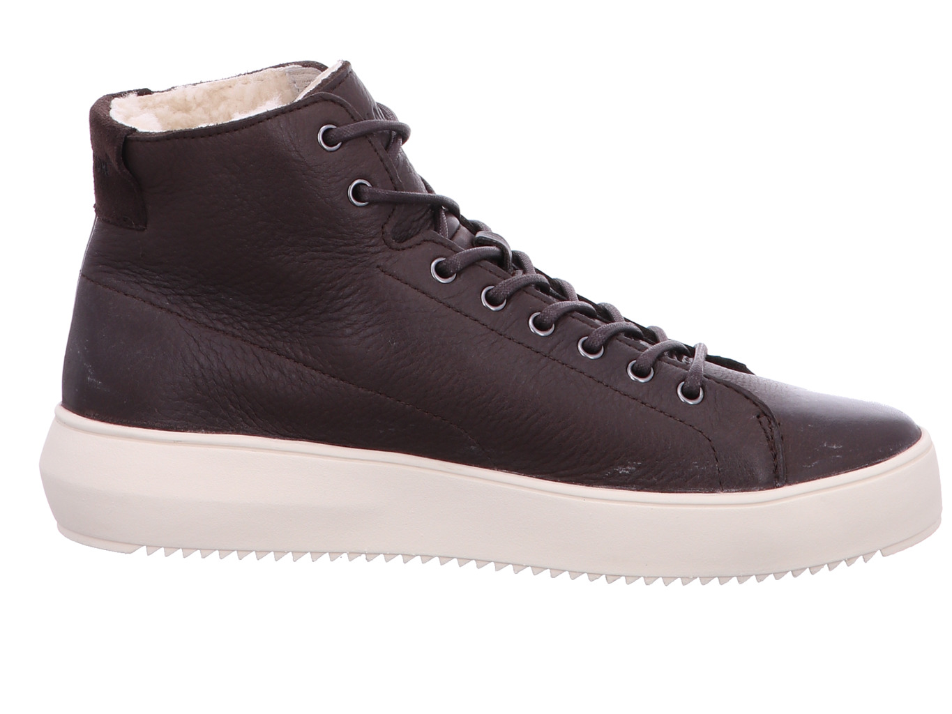 blackstone_dylan_yg09_pinecone_4174