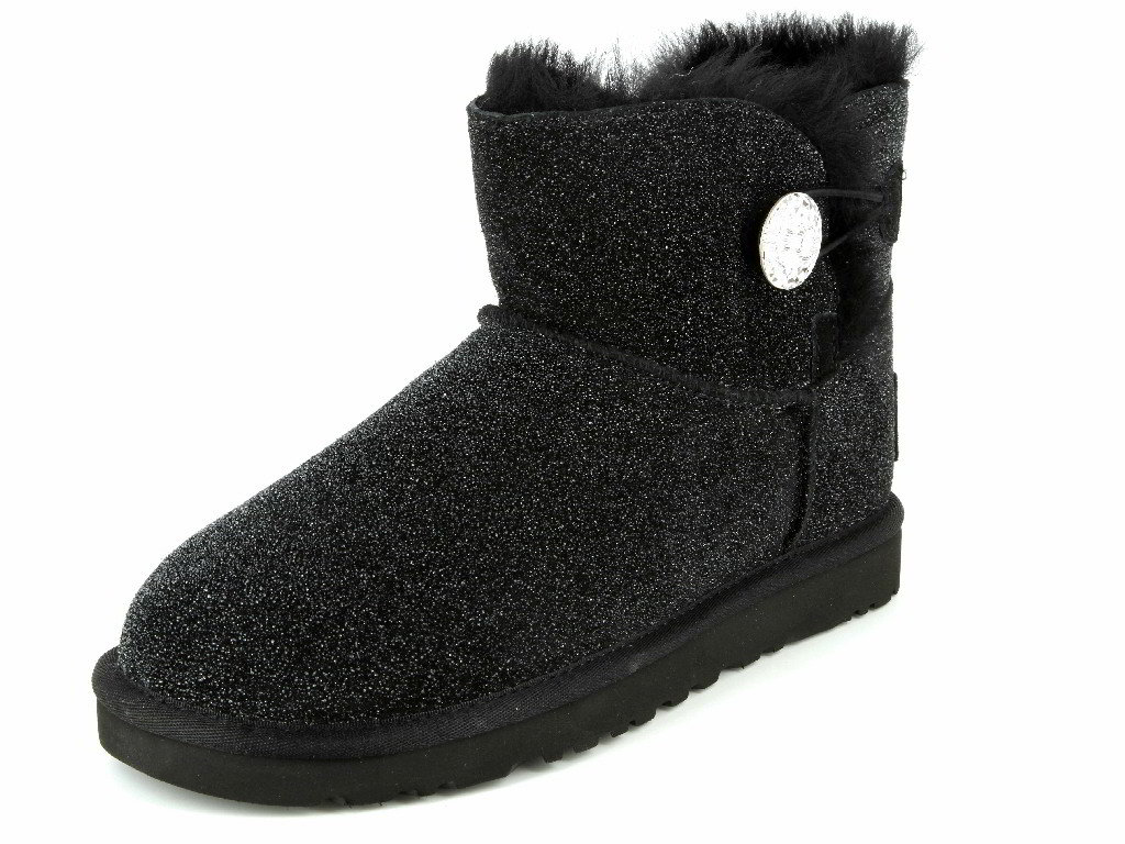 Ugg boots mini hotsell bailey button schwarz