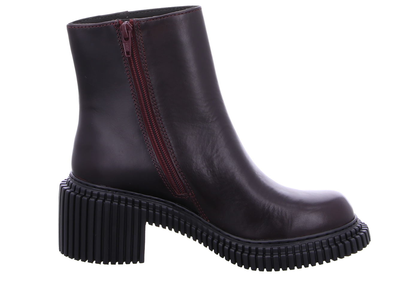 camper_pix_london_k400804_004_004_4145