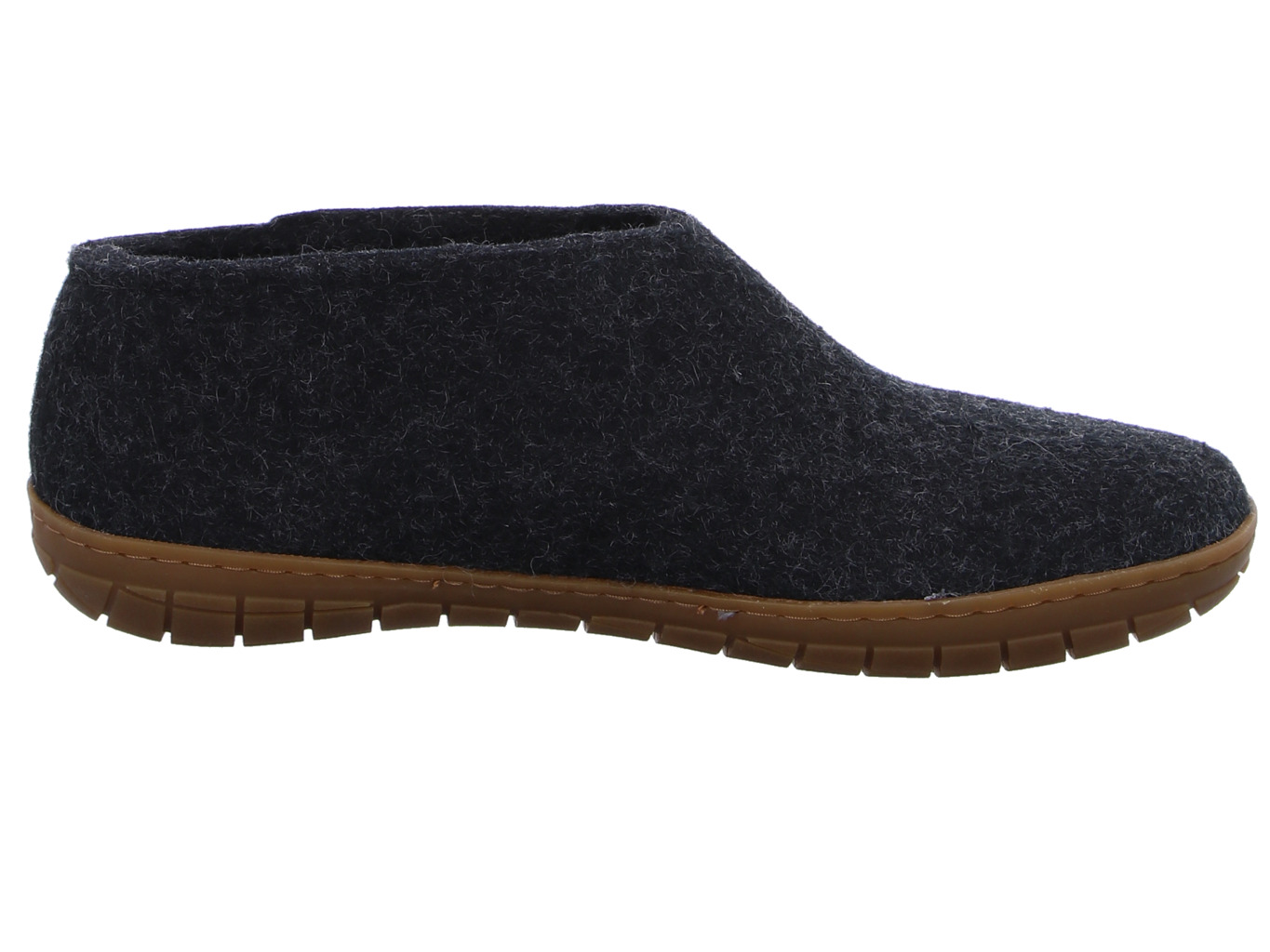 glerups_shoe_ar_02_00_chacoal_4177