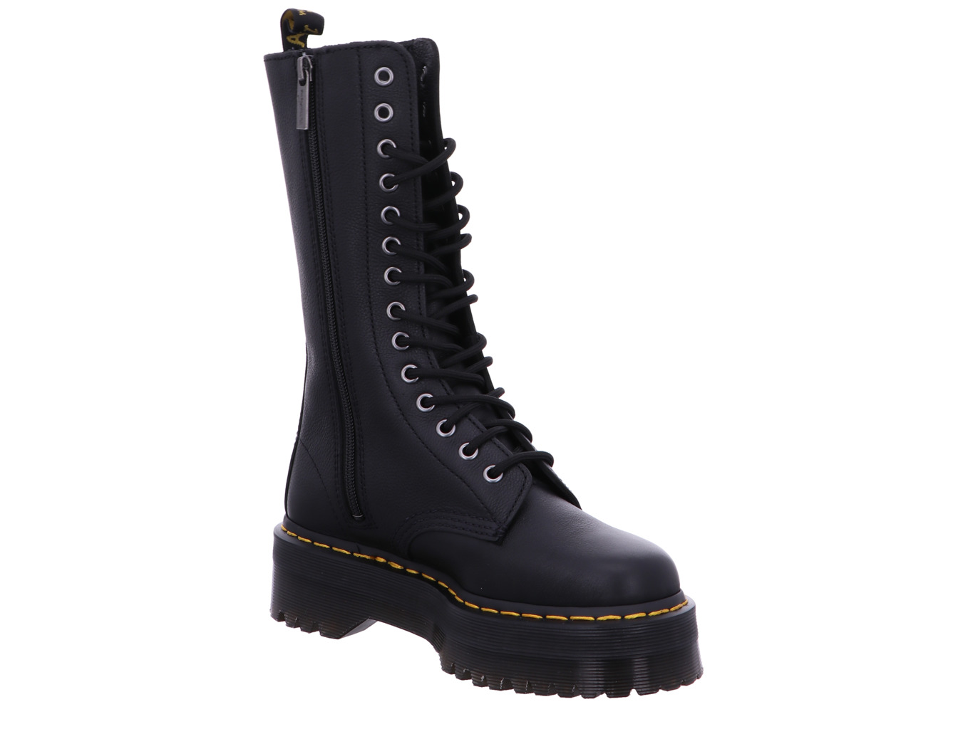 dr_martens_1b99_quad_31426001_4102