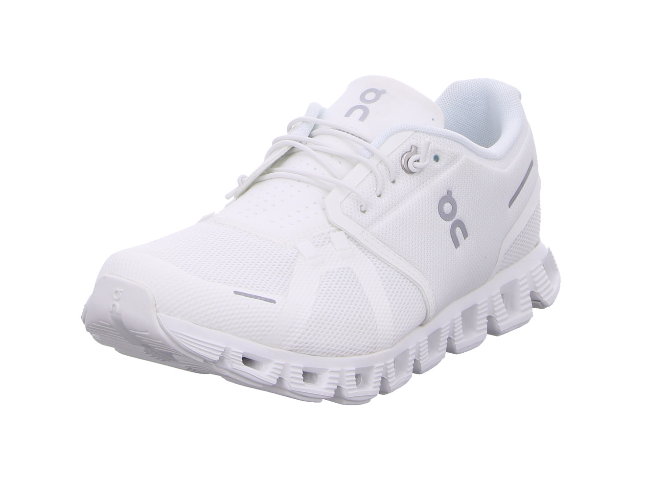 Cloud 5 on_cloud_5_59_98376_m_98483_1122