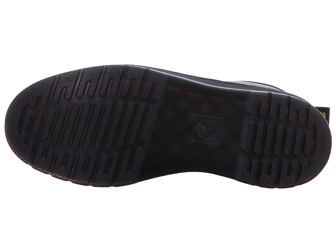 dr_martens_brookline_chukka_41681200_8165