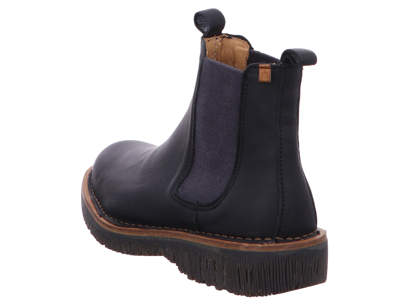 el_naturalista_volcano_n5582_wax_nappa_black_5145