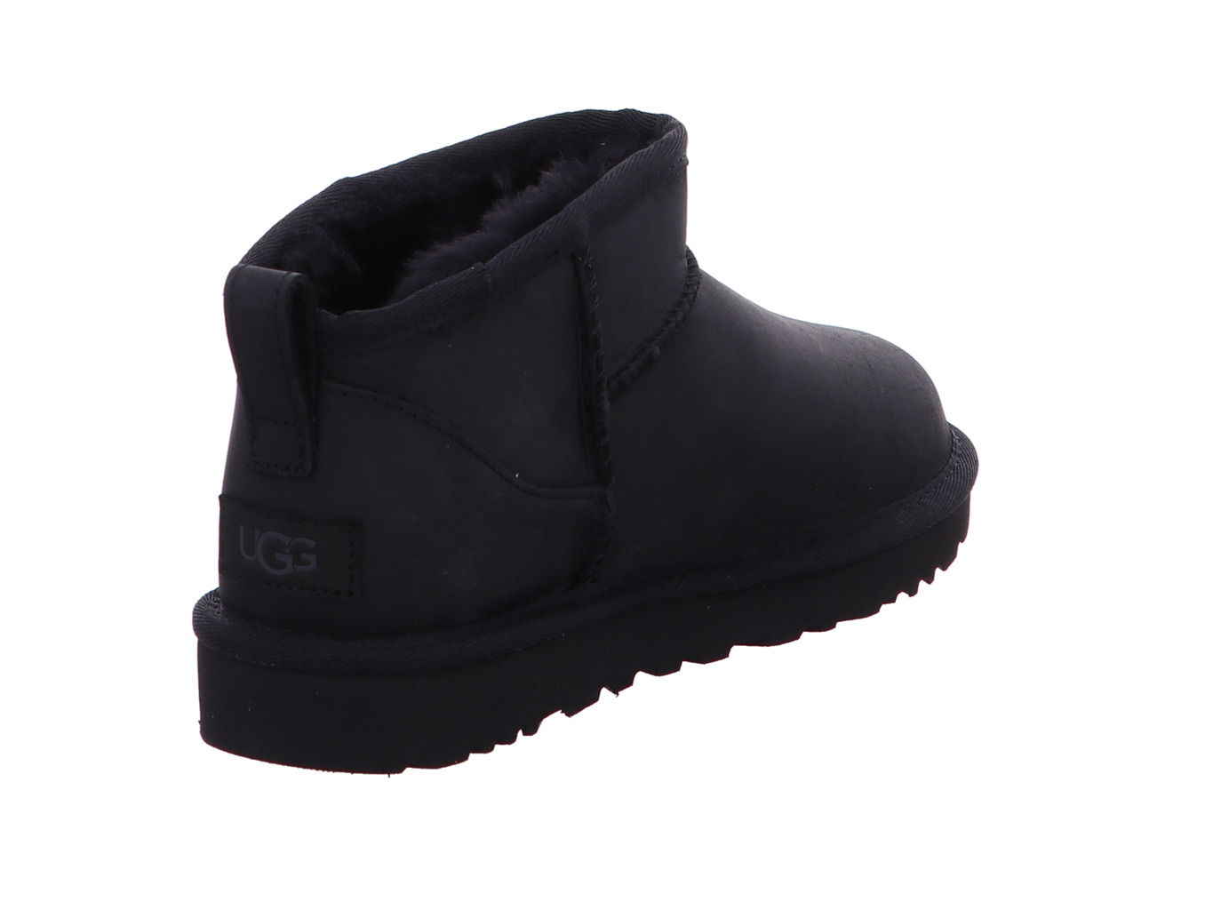 ugg_classic_ultra_mini_lthr_1174210_blk_2849