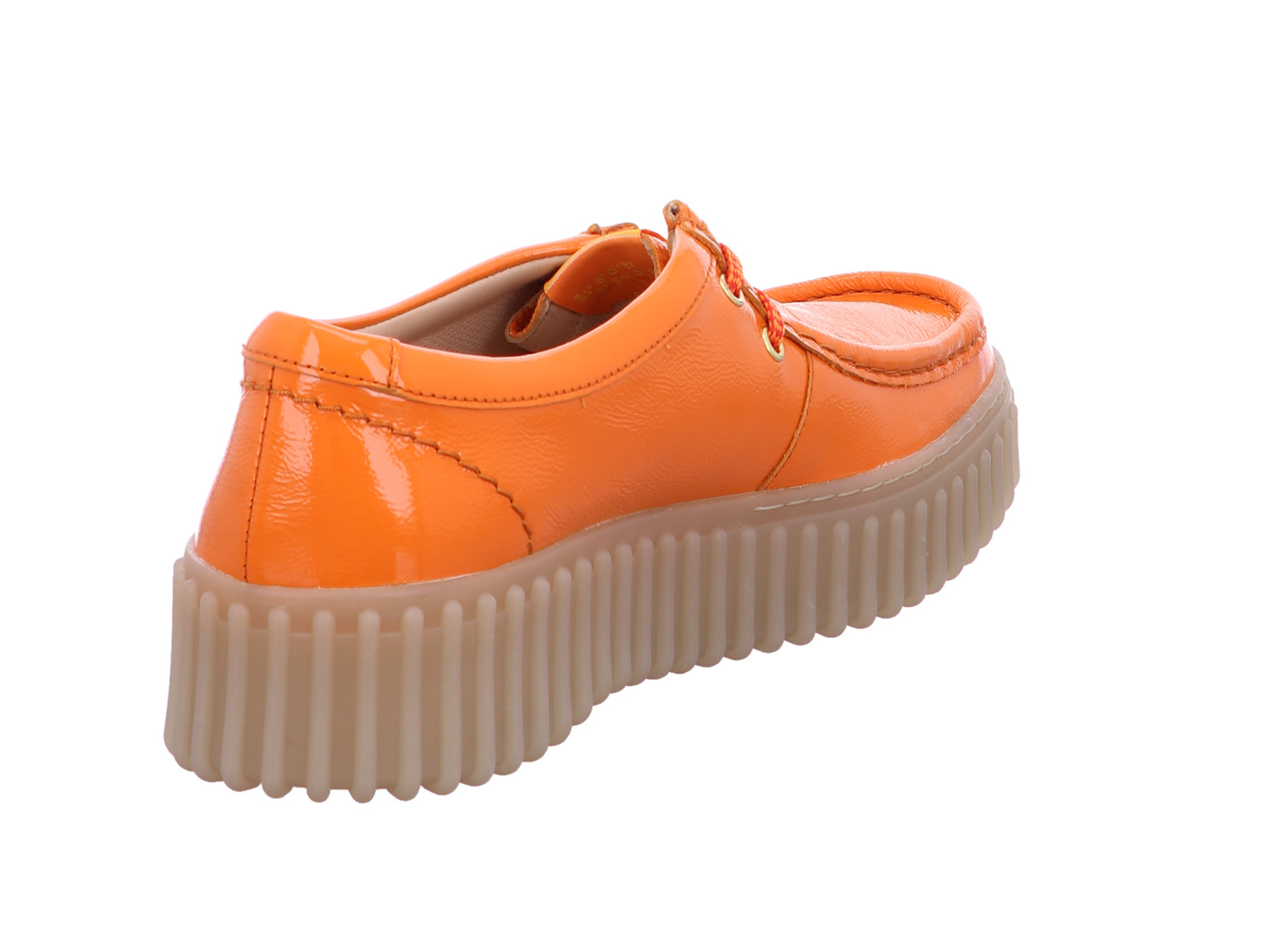 clarks_torhill_bee_26177651_01_2136
